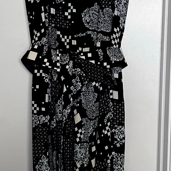 I call this my “Marilyn Monroe-style” Dress … gently worn (wish it still fit me) - Picture 1 of 3